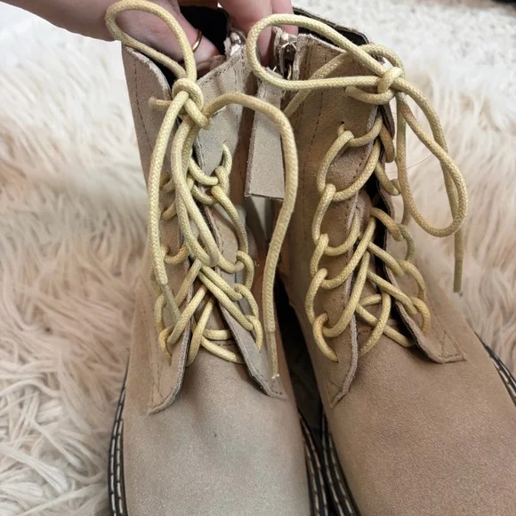 Proenza Schoulder Jordyn Lug Sole Cream Suede Leather Lace Up Boots - Picture 6 of 9